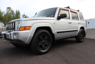 2008 jeep commander