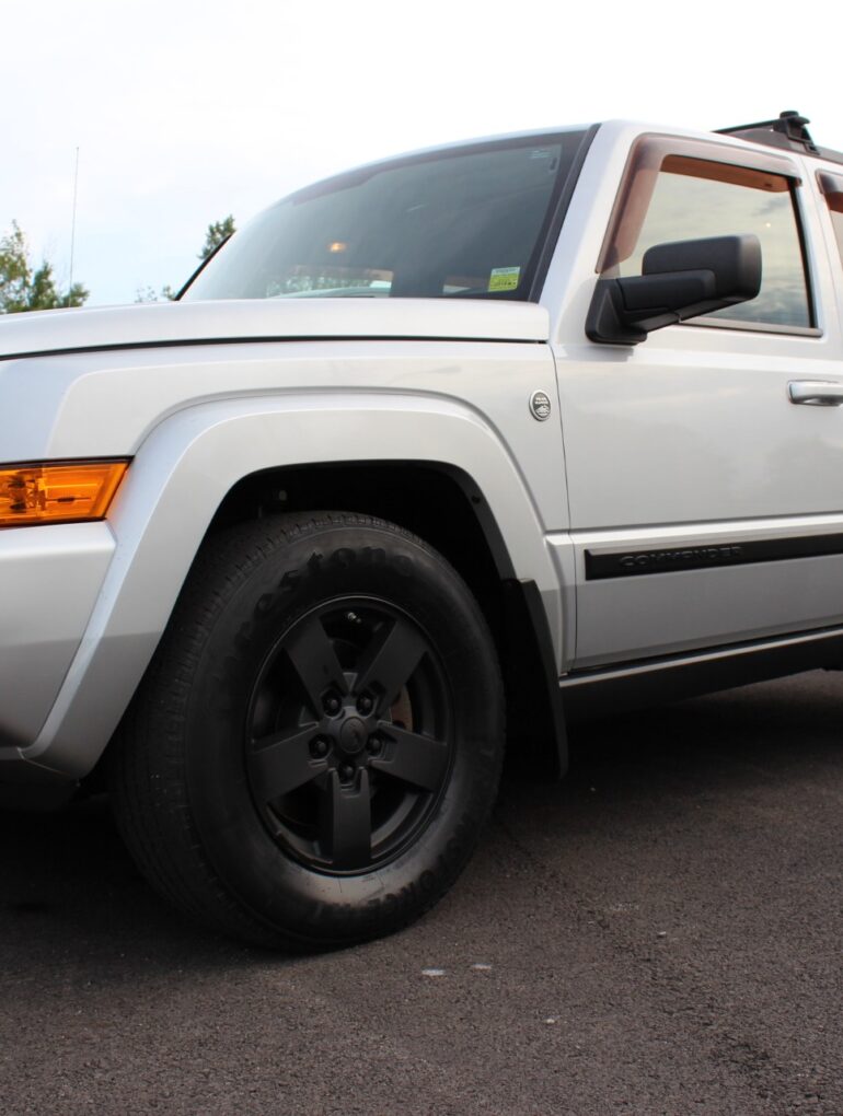 2008 jeep commander