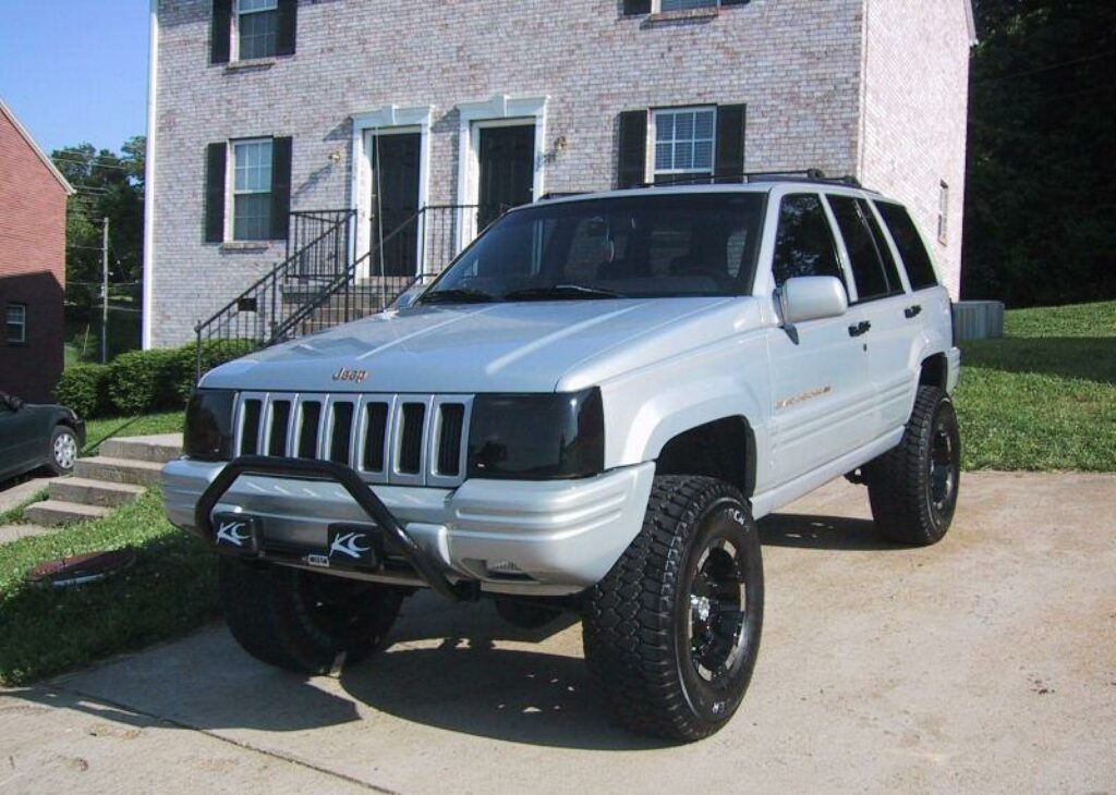 1997 Jeep Grand Cherokee wallpapers