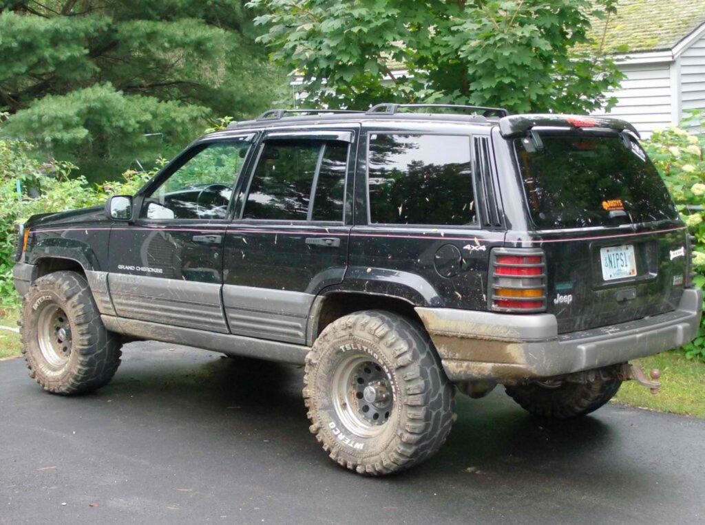 1997 Jeep Grand Cherokee wallpapers