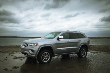 2015 Jeep Grand Cherokee wallpapers