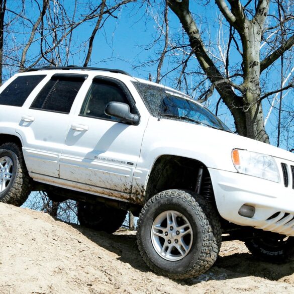 2000 Jeep Grand Cherokee wallpapers