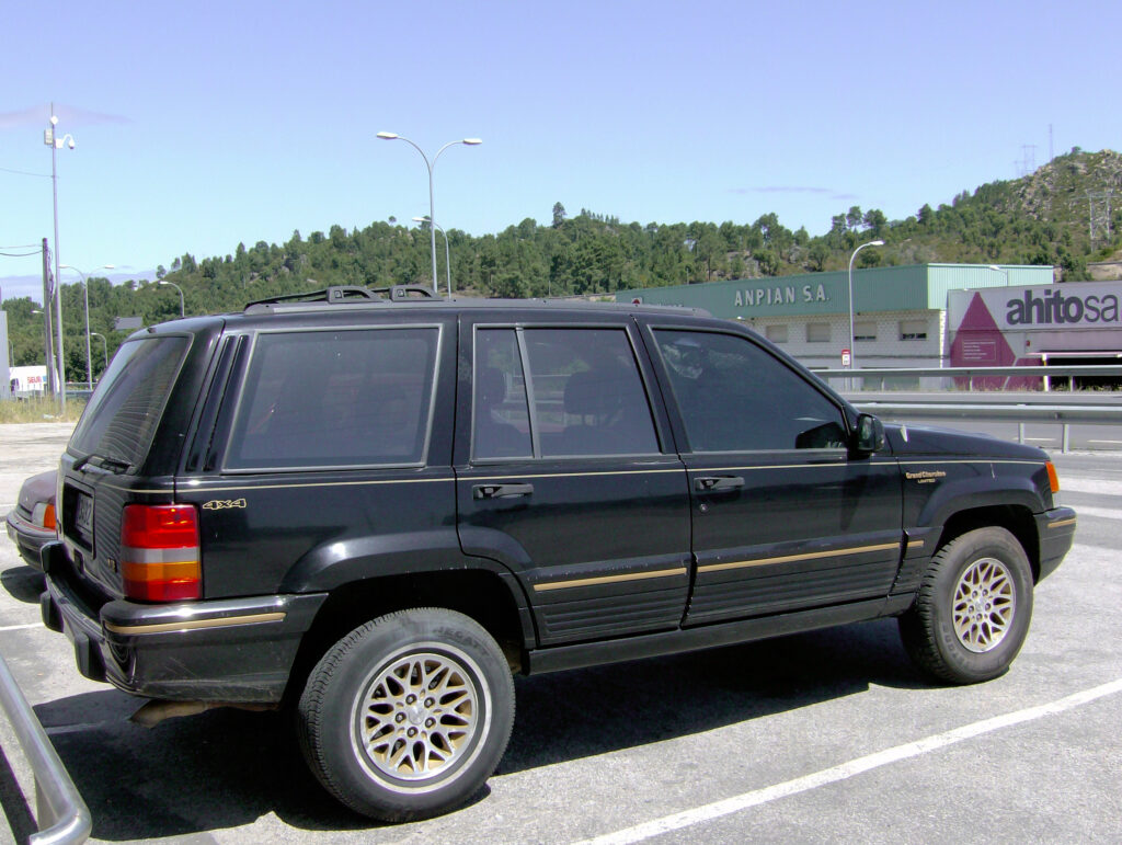 1994 Jeep Grand Cherokee wallpapers