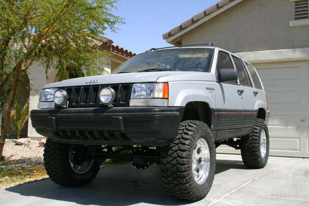 1994 Jeep Grand Cherokee wallpapers