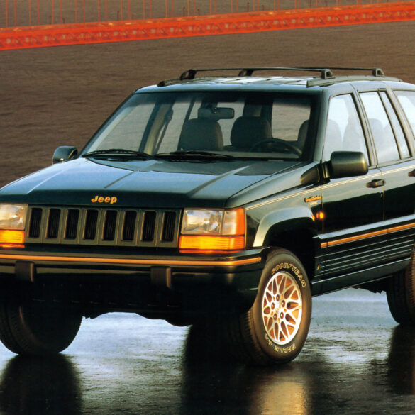 1993 Jeep Grand Cherokee wallpapers