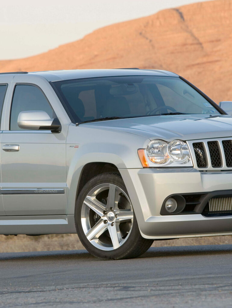 2007 Light Greystone Pearl Grand Cherokee