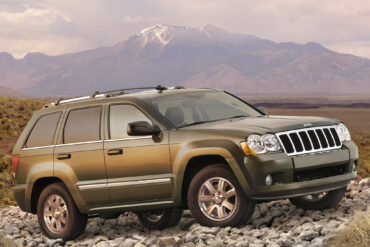 2008 Olive Green Grand Cherokee