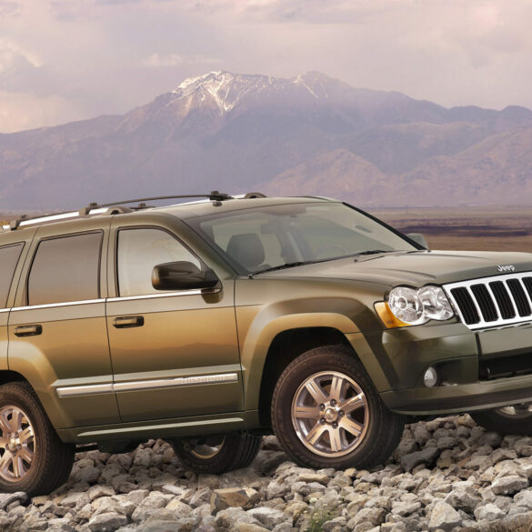 2008 Olive Green Grand Cherokee